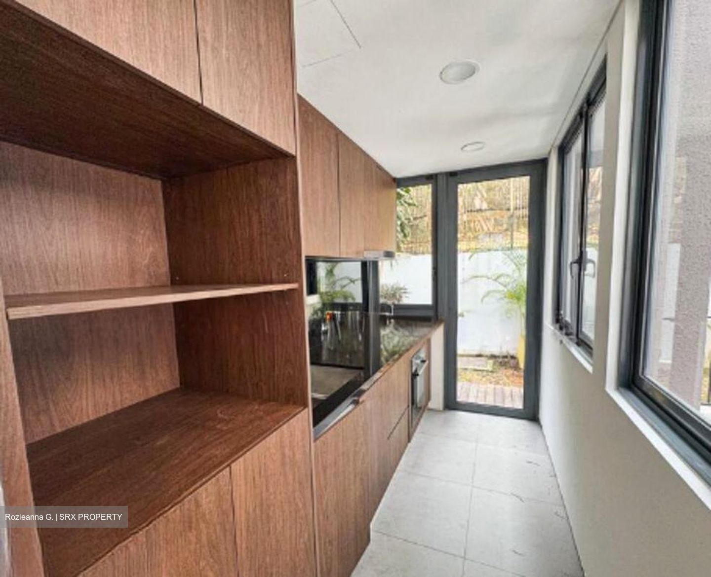 Shamrock Park (D10), Terrace #496531951